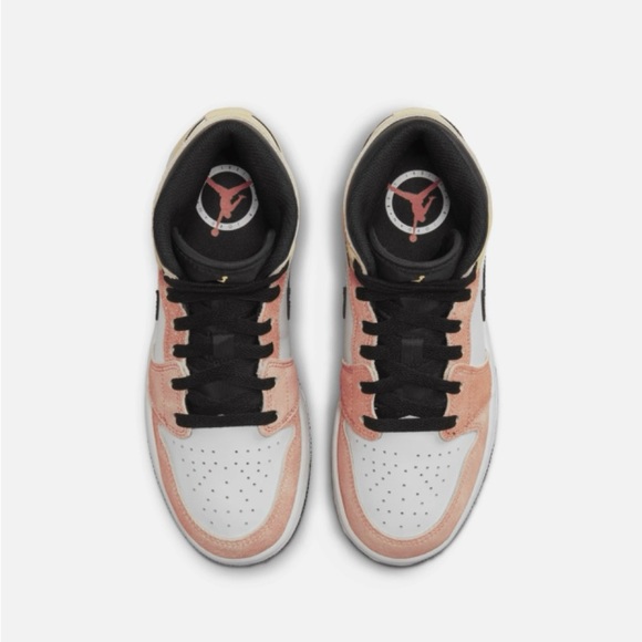 NIB Men Size 9 (Euro Sz 42.5) Jordan 1 Mid SE Sneakers Magic Ember/Sundial White - Picture 5 of 17